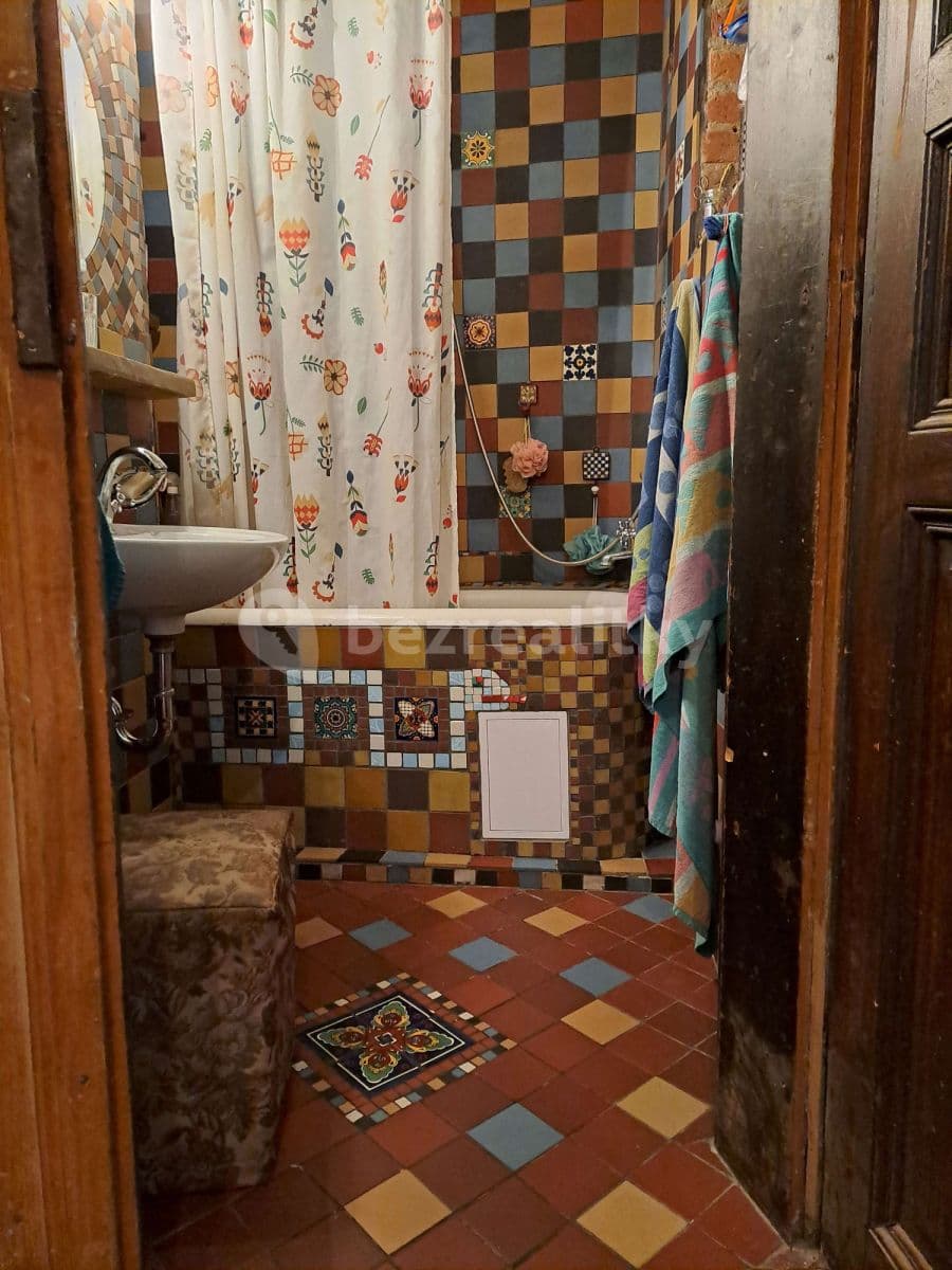 flat to rent, 90 m², Pernerova, Prague, Prague