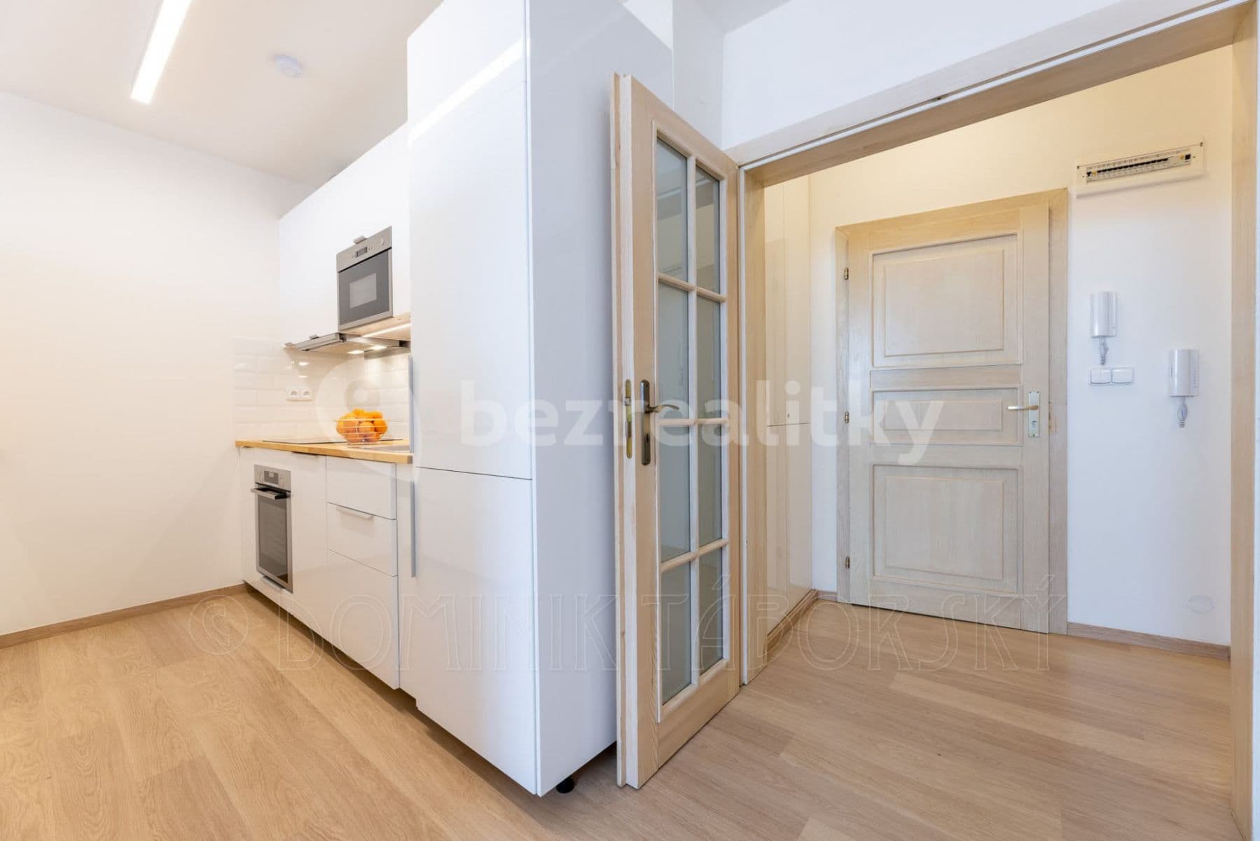 flat to rent, 45 m², Karlova, Prague, Prague
