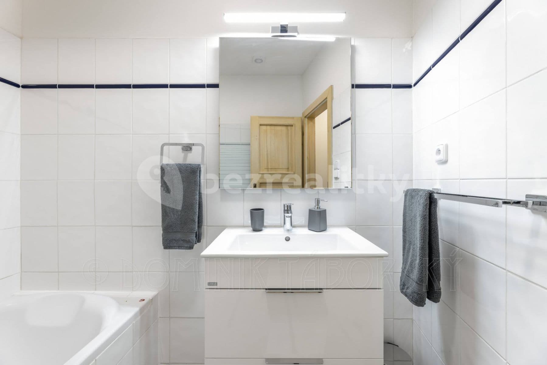 flat to rent, 45 m², Karlova, Prague, Prague
