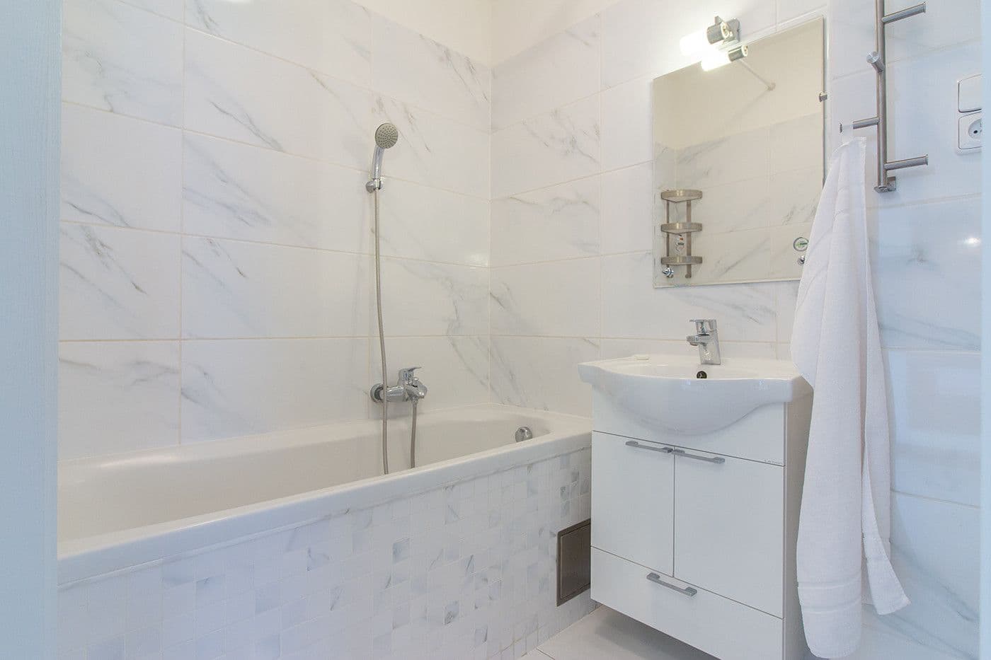 flat to rent, 90 m², Blanická, Prague, Prague