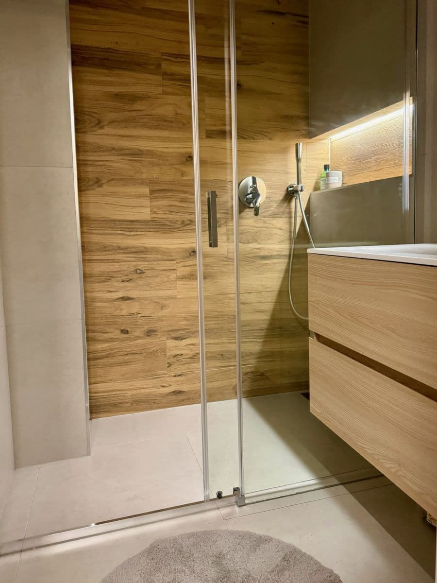 flat to rent, 66 m², Malešická, Prague, Prague
