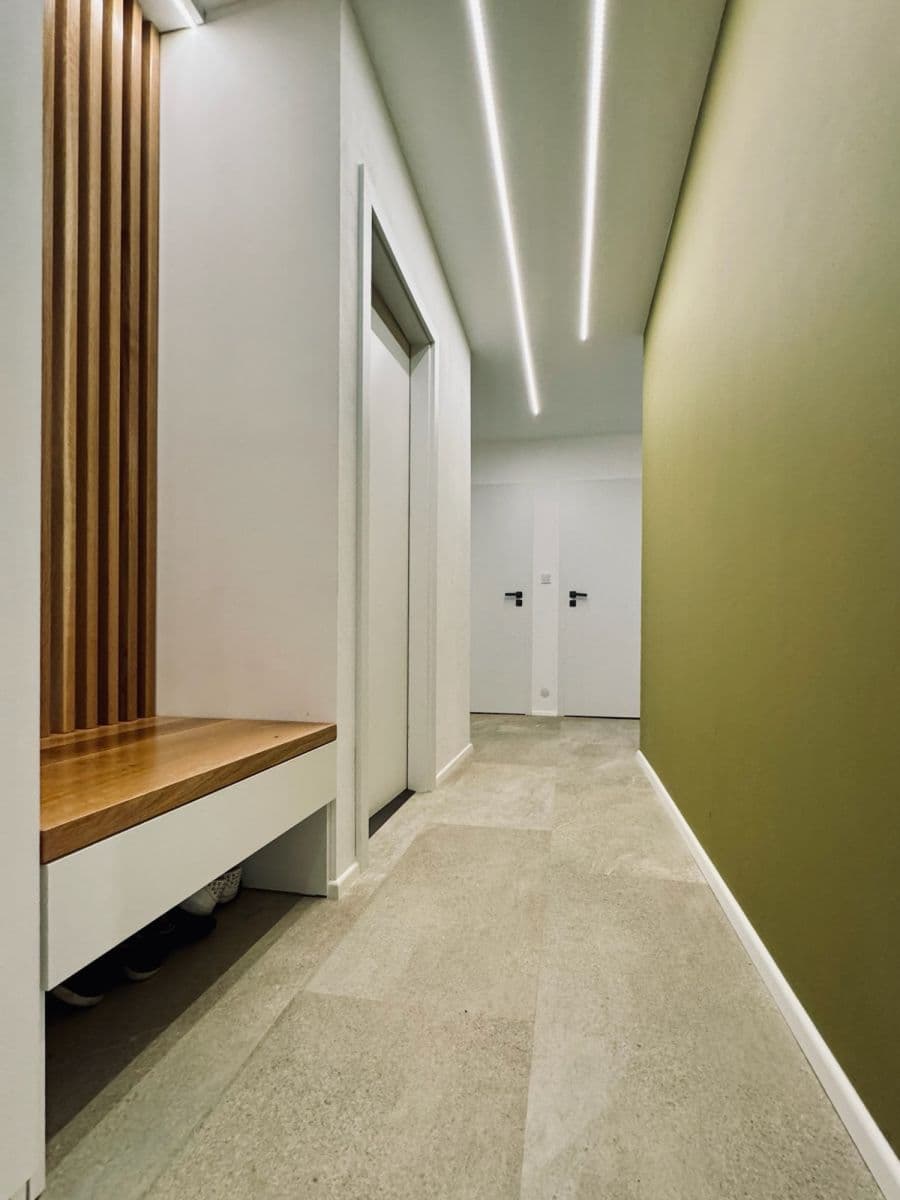 flat to rent, 66 m², Malešická, Prague, Prague