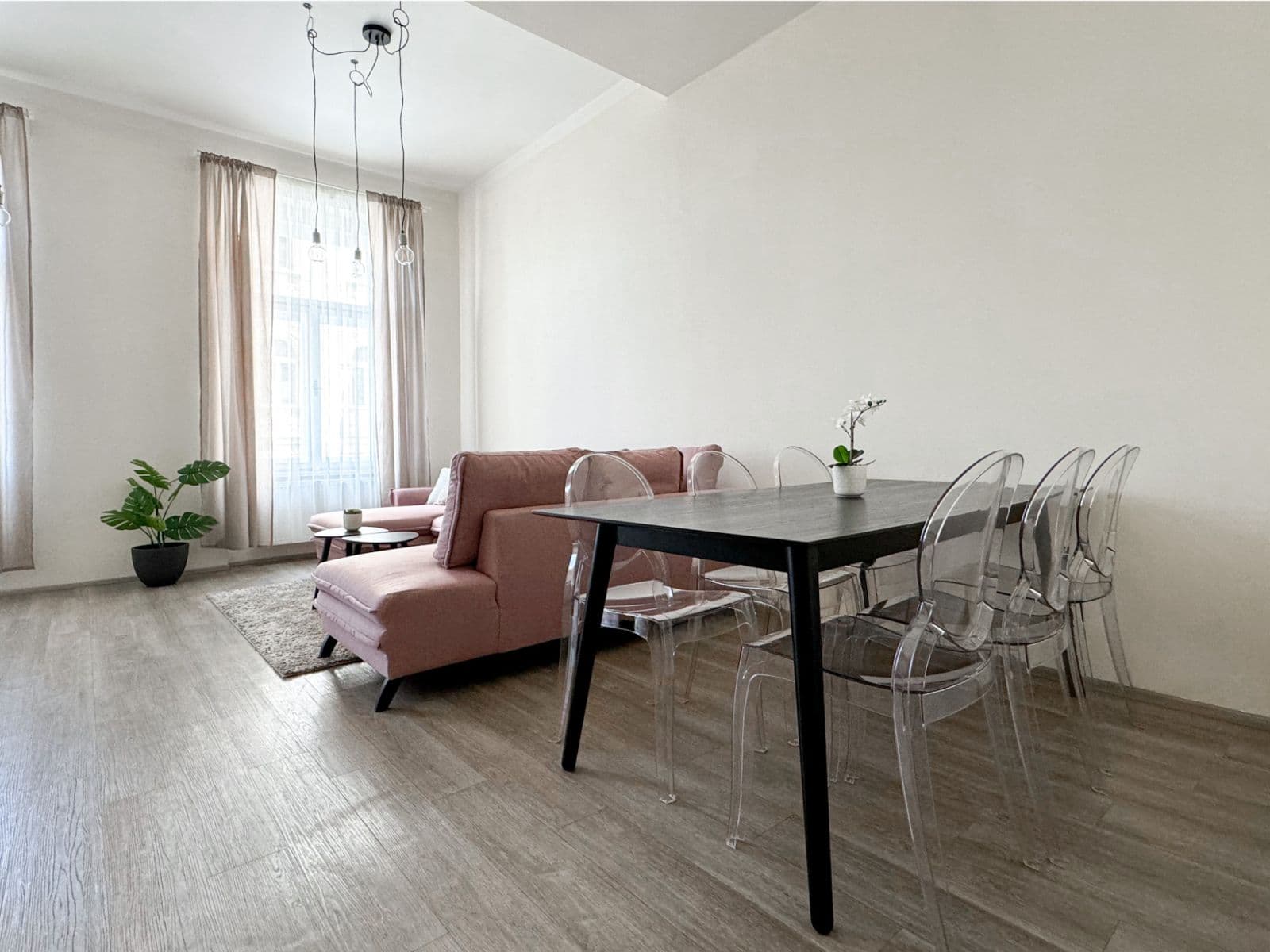 flat to rent, 133 m², Španělská, Prague, Prague