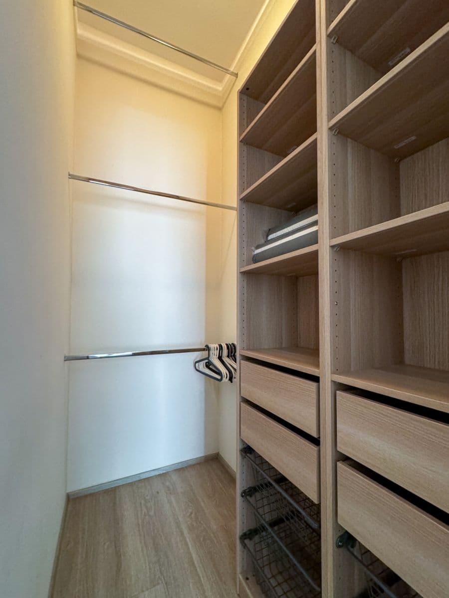 flat to rent, 133 m², Španělská, Prague, Prague