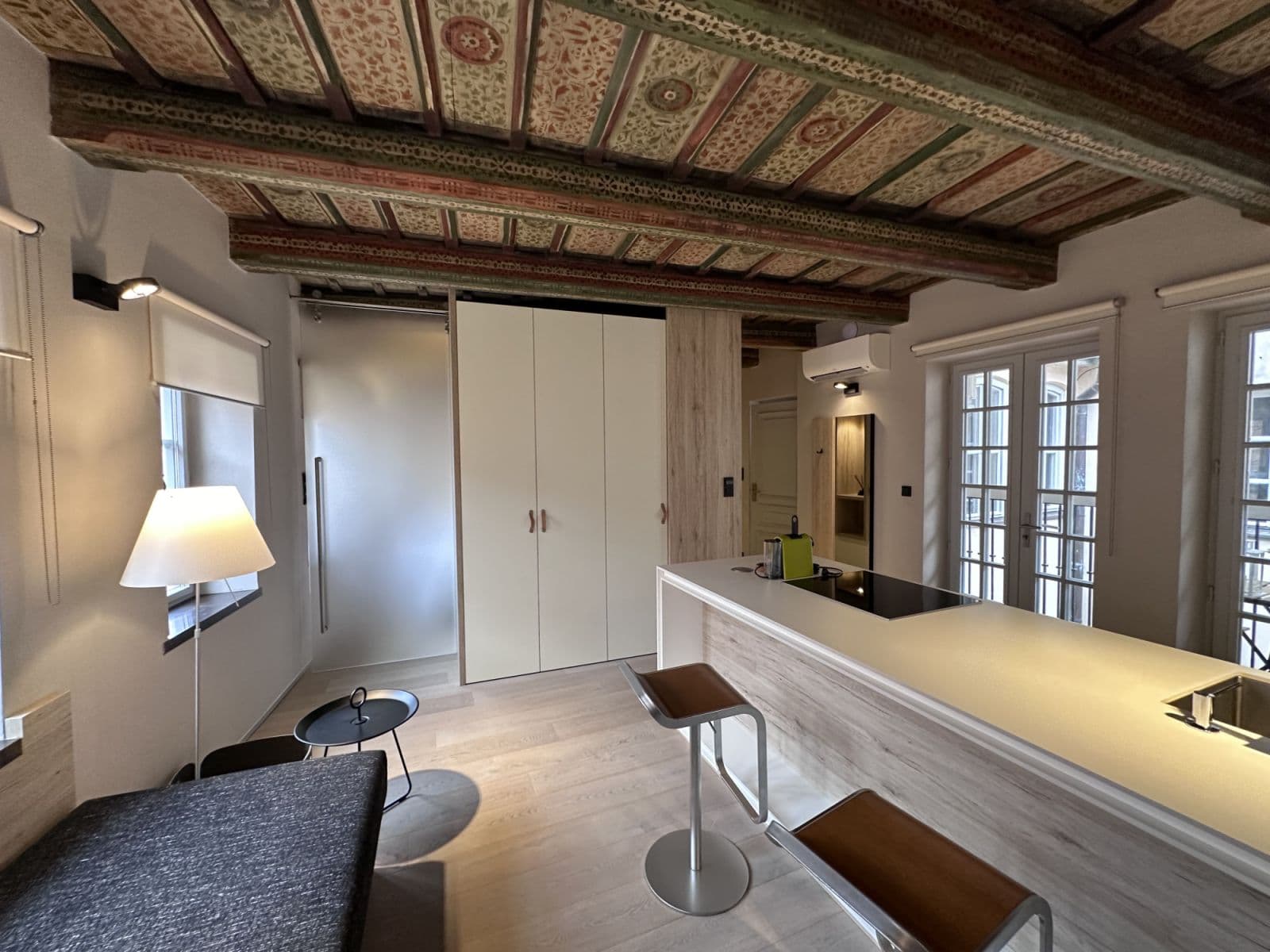 flat to rent, 45 m², Vlašská, Prague, Prague