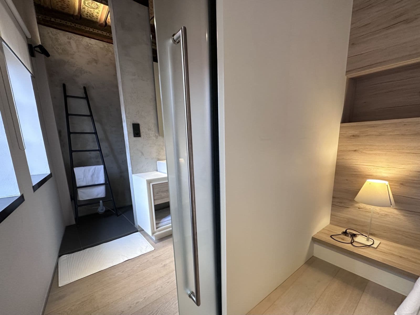flat to rent, 45 m², Vlašská, Prague, Prague