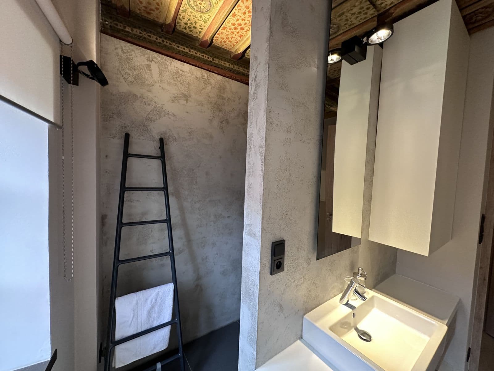 flat to rent, 45 m², Vlašská, Prague, Prague