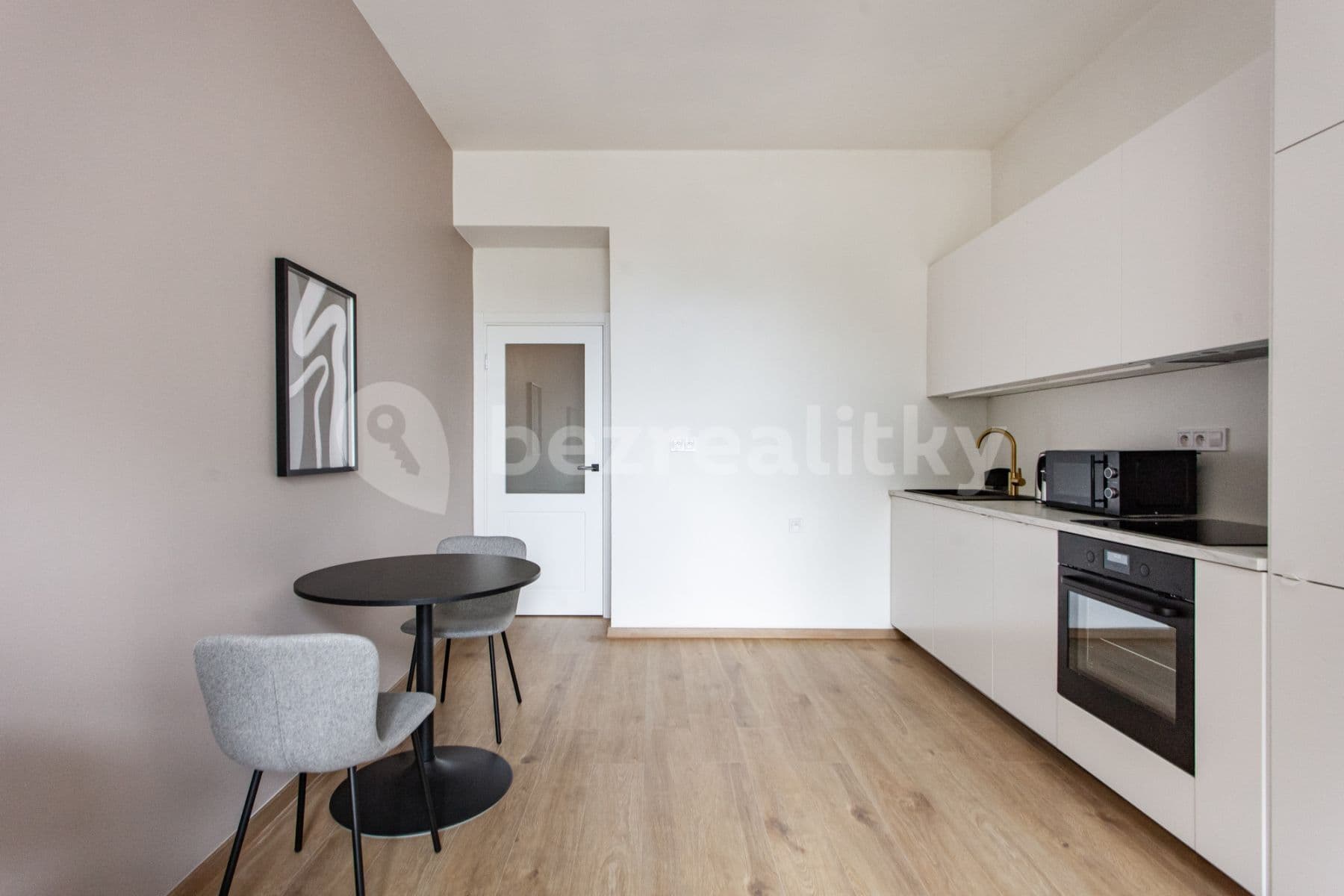 flat to rent, 58 m², Rostovská, Prague, Prague