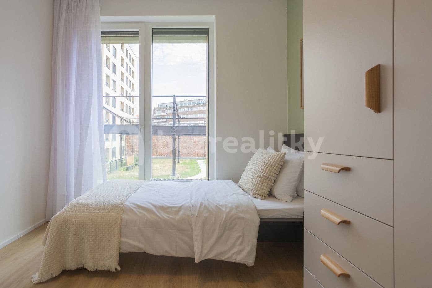 flat to rent, 63 m², Vrbenského, Prague, Prague