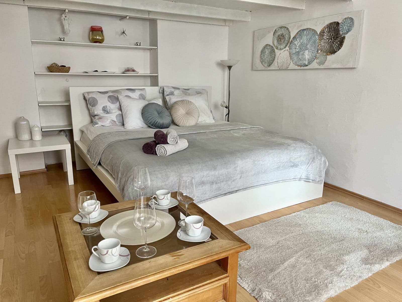 flat to rent, 38 m², U Parního mlýna, Prague, Prague
