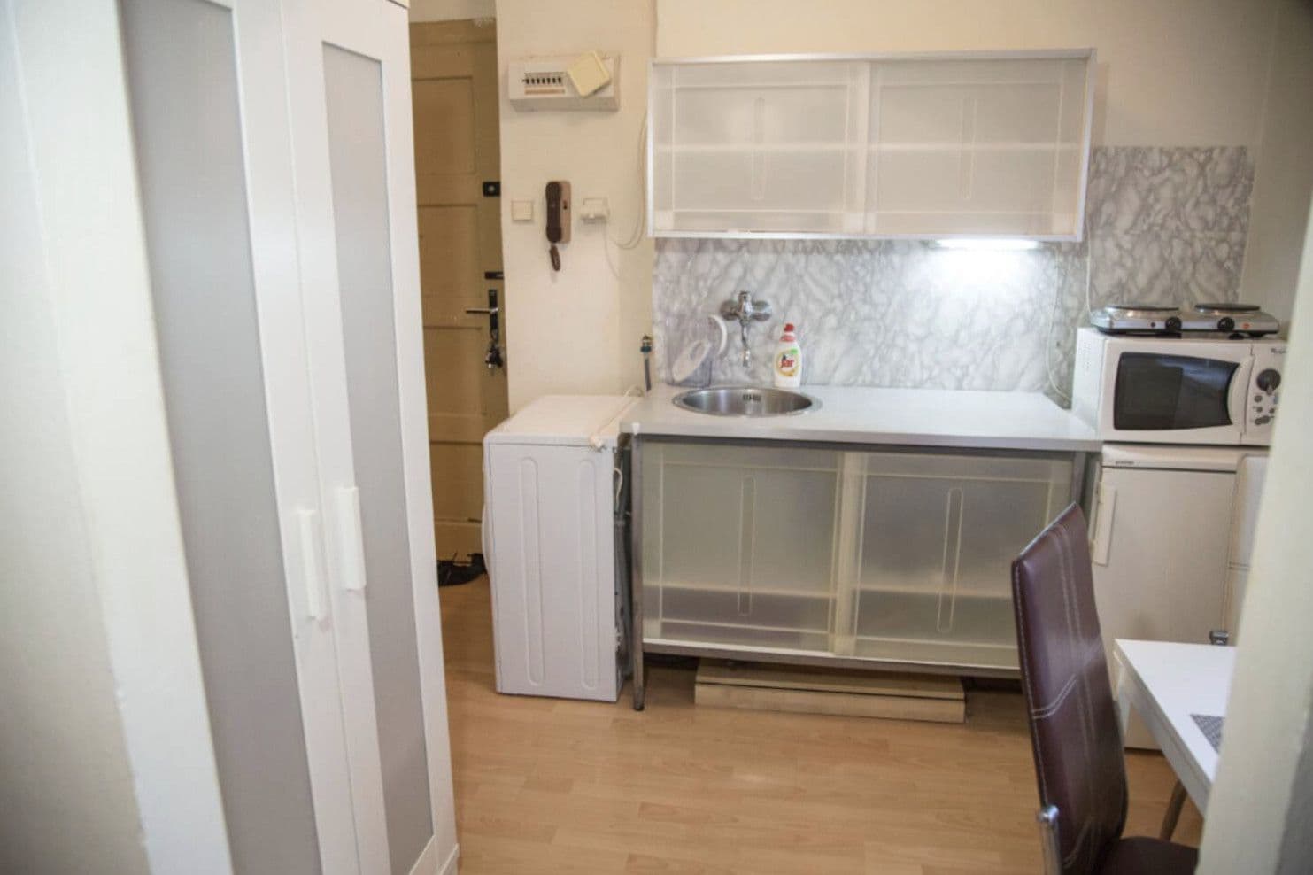 flat to rent, 38 m², U Parního mlýna, Prague, Prague