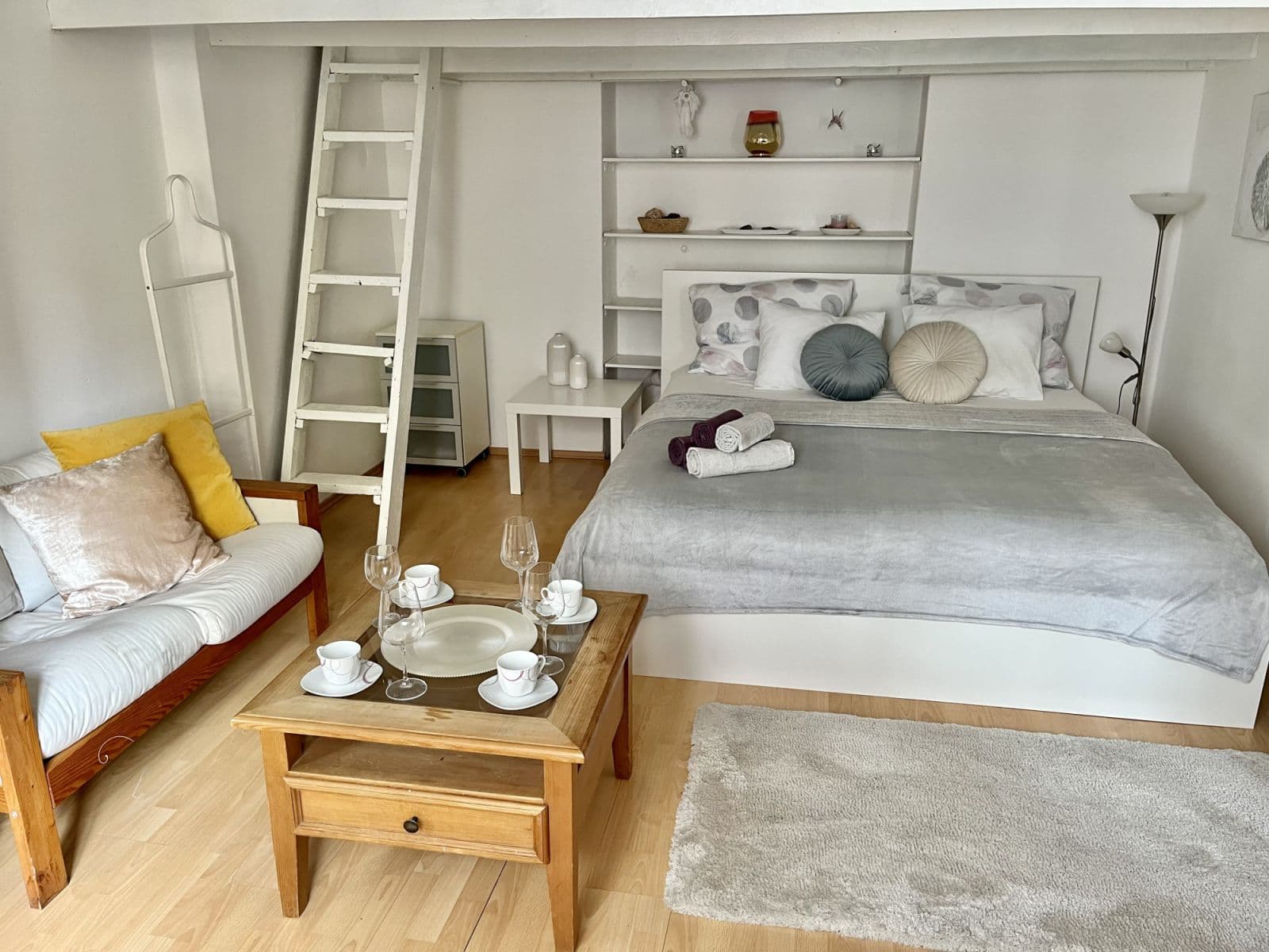 flat to rent, 38 m², U Parního mlýna, Prague, Prague