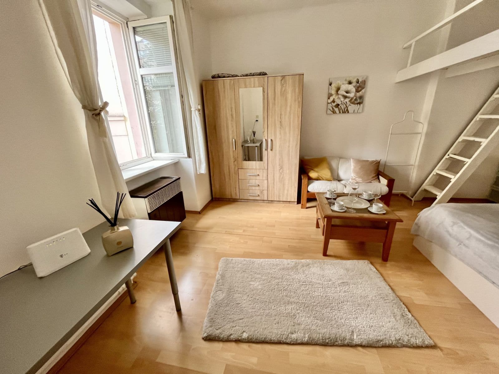 flat to rent, 38 m², U Parního mlýna, Prague, Prague