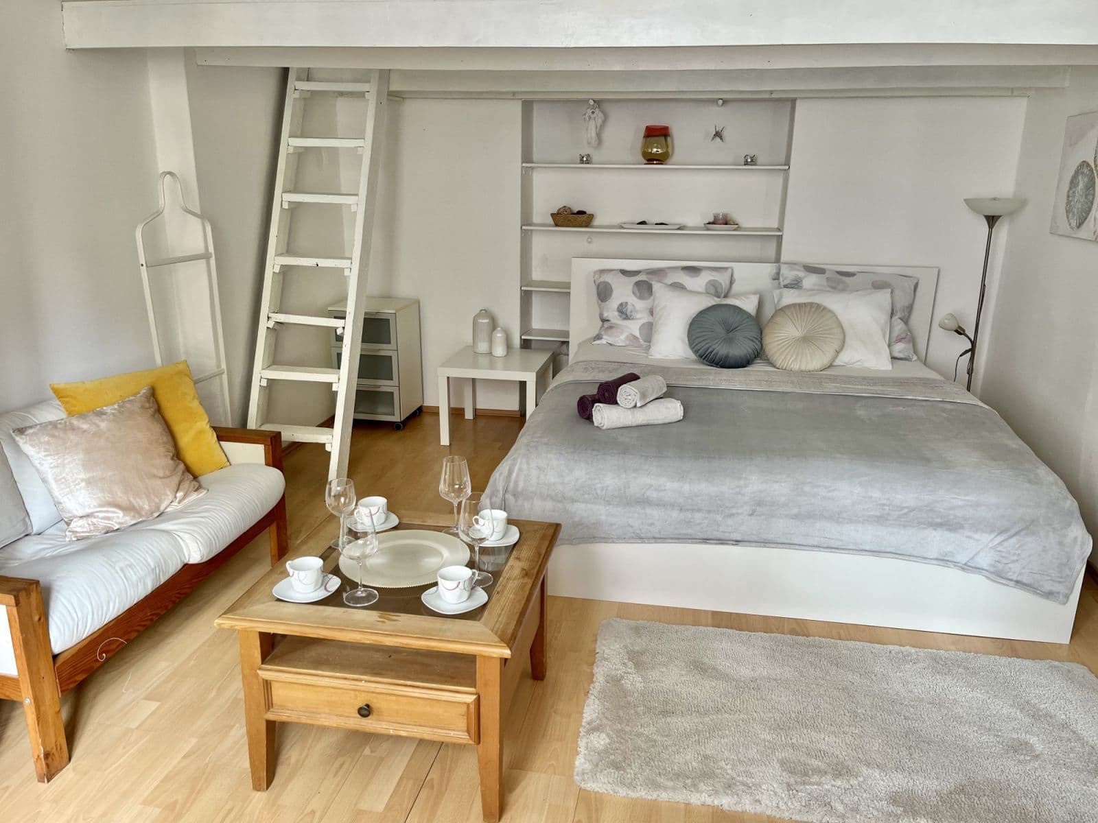 flat to rent, 38 m², U Parního mlýna, Prague, Prague