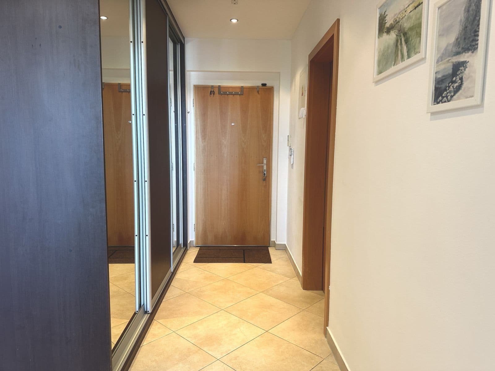 flat to rent, 54 m², Tlumačovská, Prague, Prague