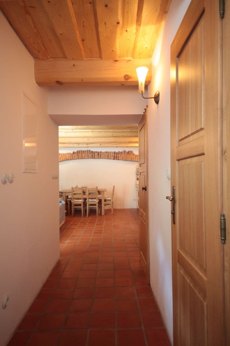 flat to rent, 90 m², Nad Hradním vodojemem, Prague, Prague
