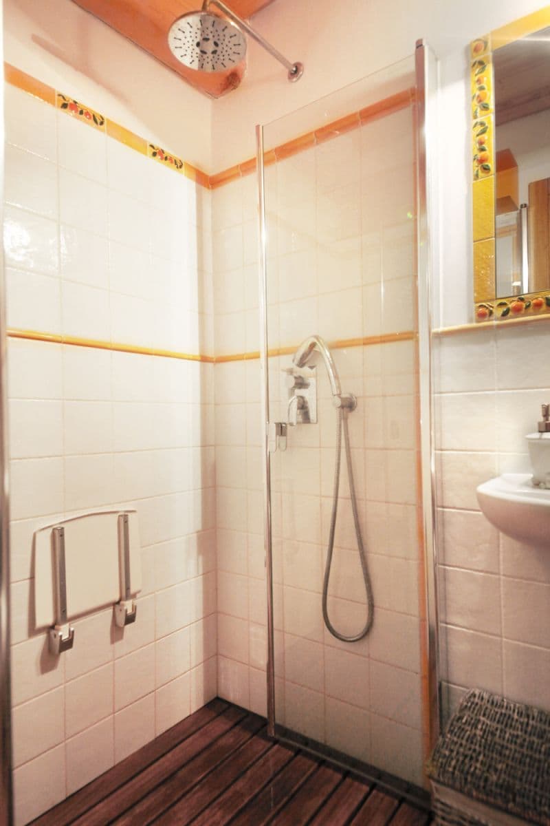 flat to rent, 90 m², Nad Hradním vodojemem, Prague, Prague
