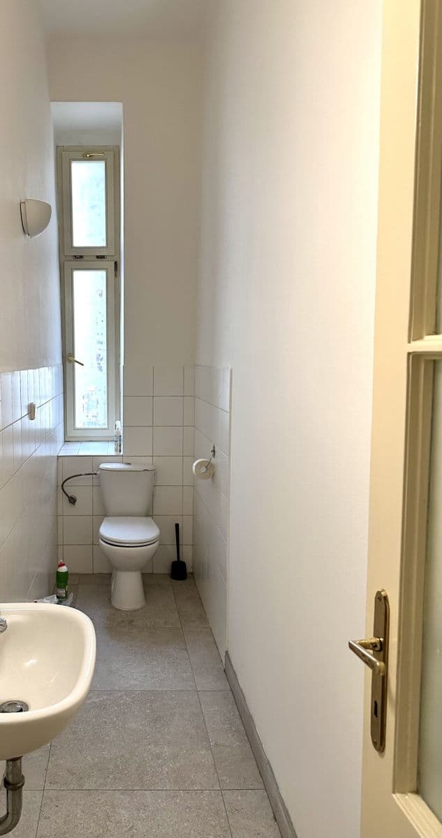 flat to rent, 96 m², Křižíkova, Prague, Prague