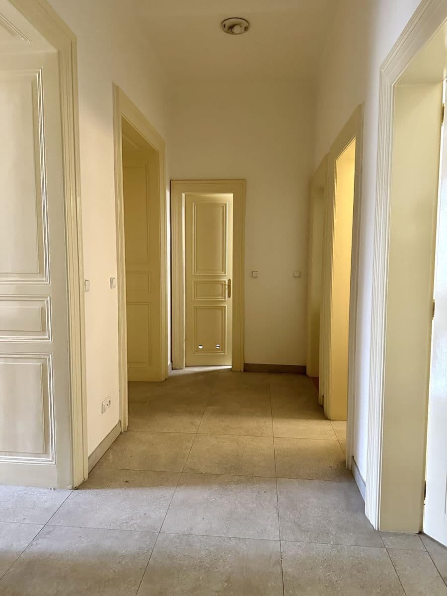 flat to rent, 96 m², Křižíkova, Prague, Prague