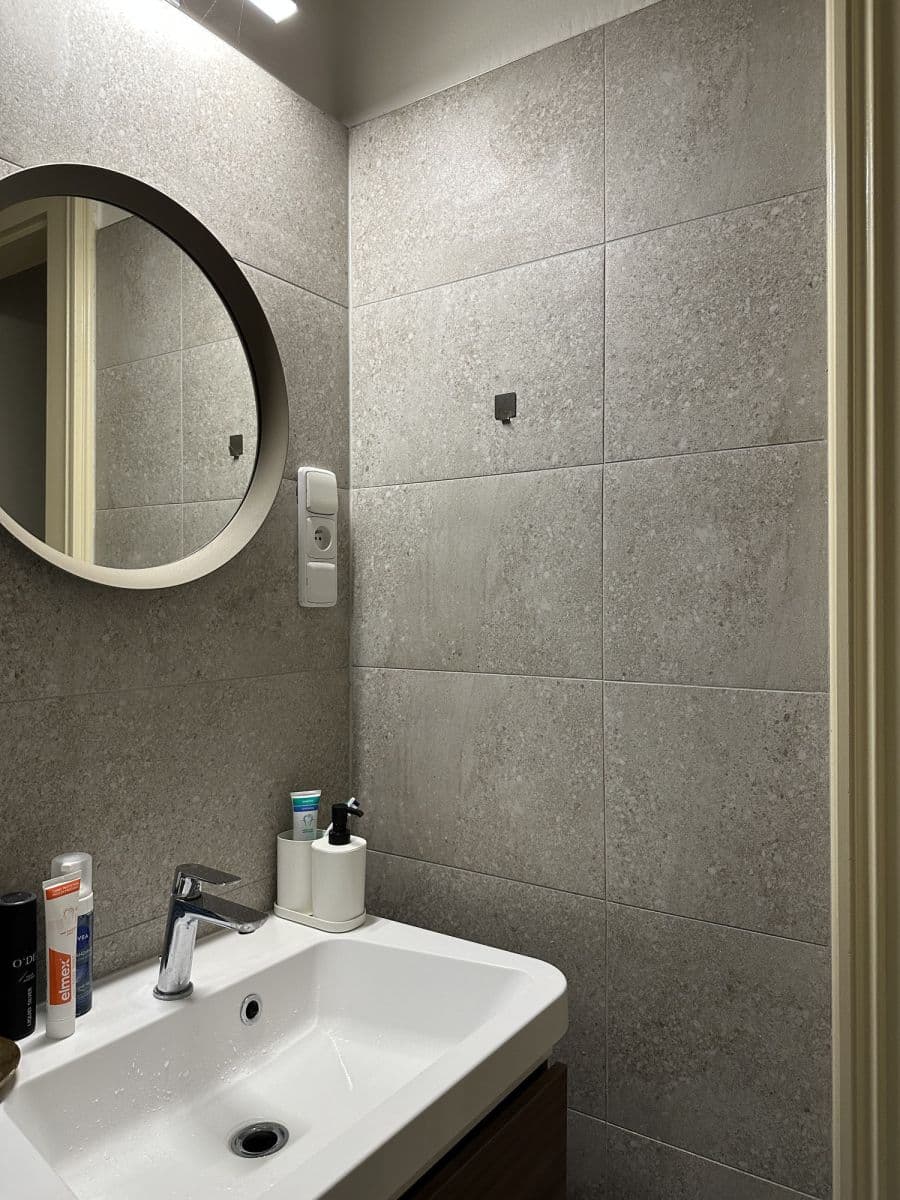 flat to rent, 96 m², Křižíkova, Prague, Prague
