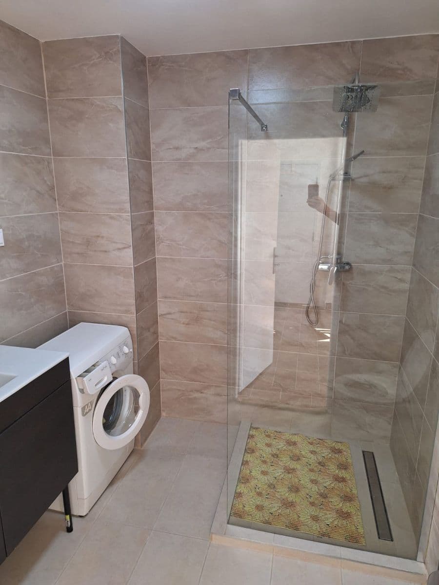 flat to rent, 70 m², Gorkého, Bratislava - mestská časť Staré Mesto, Bratislavský Region