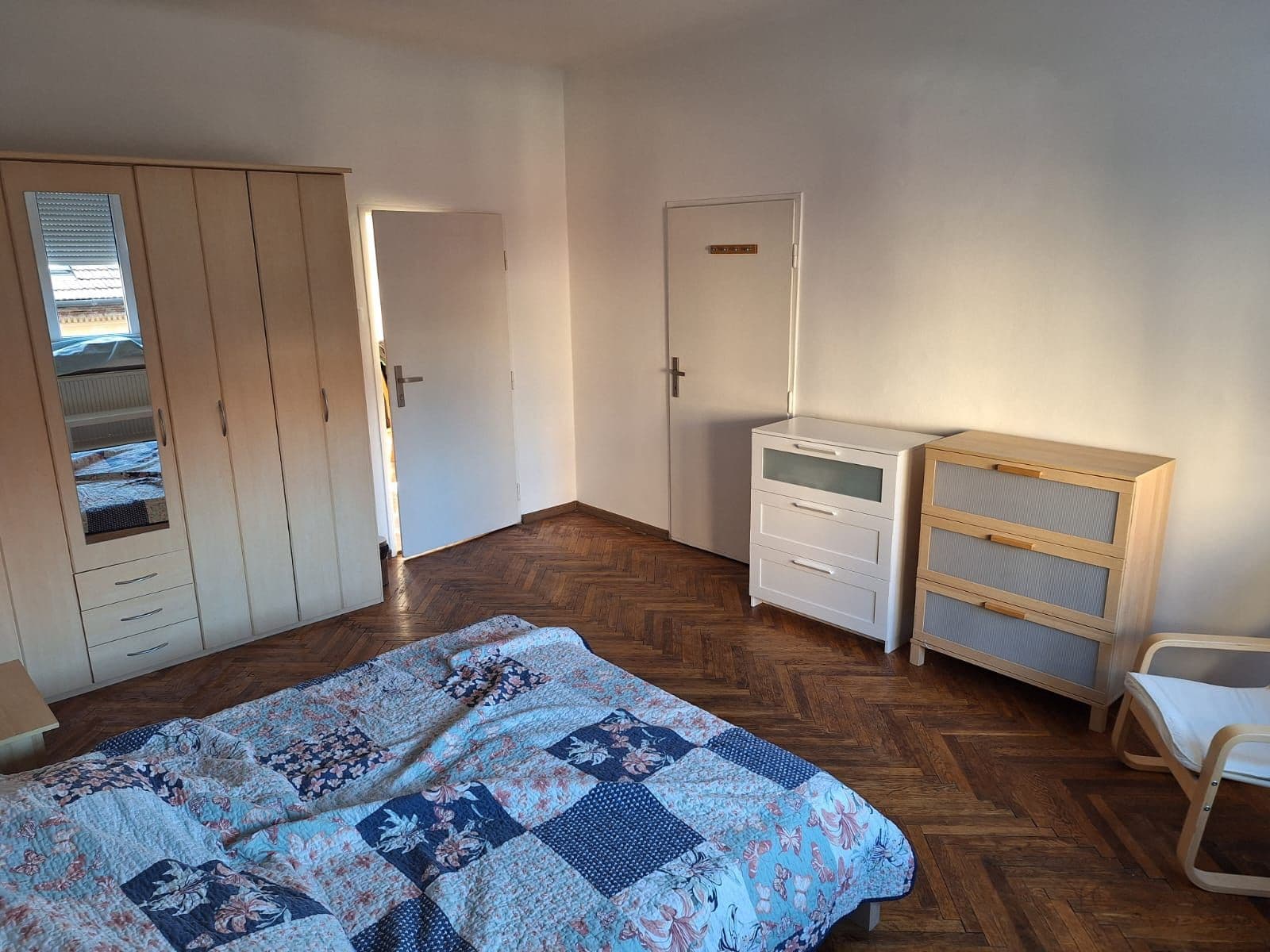 flat to rent, 70 m², Gorkého, Bratislava - mestská časť Staré Mesto, Bratislavský Region