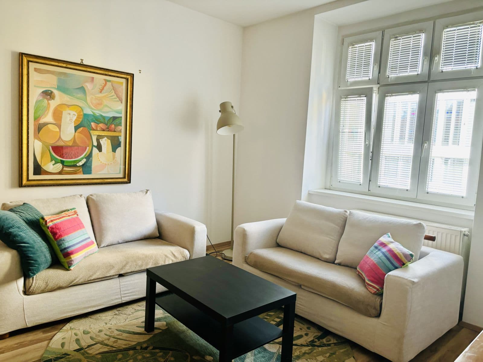flat to rent, 100 m², Laurinska, Bratislava - mestská časť Staré Mesto, Bratislavský Region