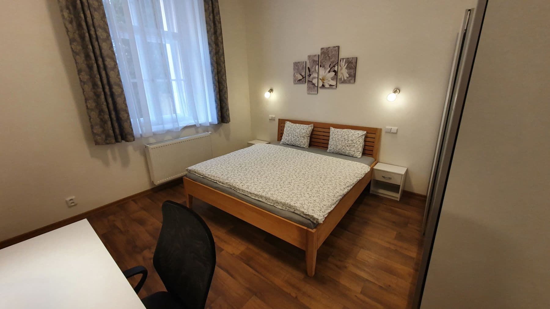 flat to rent, 60 m², Tyršova, Prague, Prague