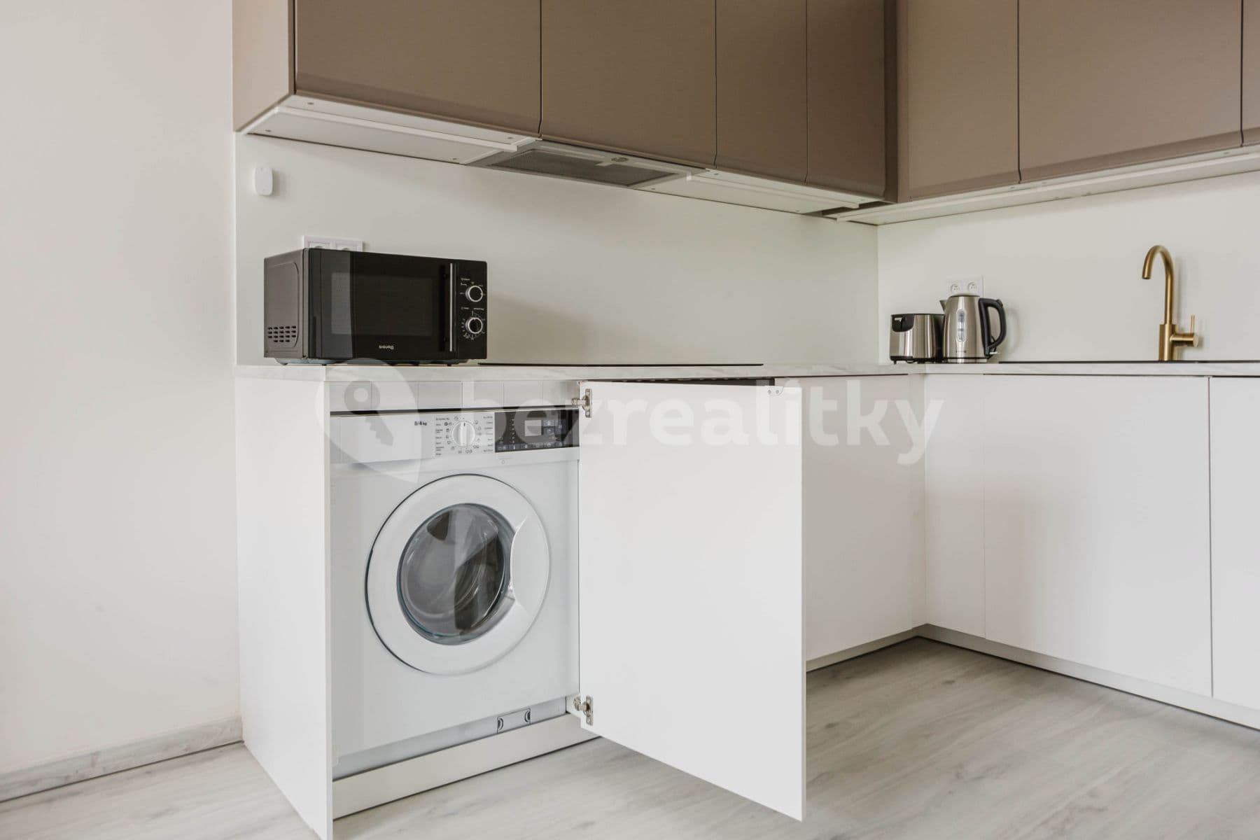 flat to rent, 35 m², Rostovská, Prague, Prague