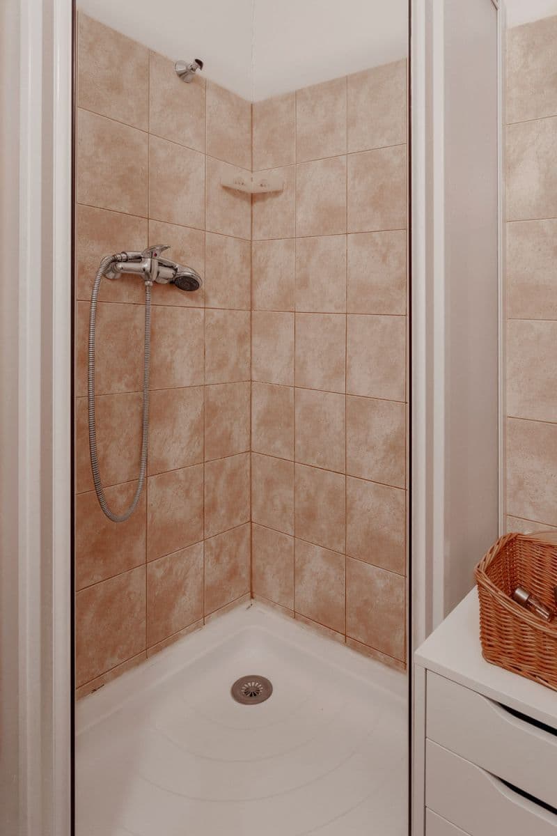flat to rent, 28 m², Kozácká, Prague, Prague