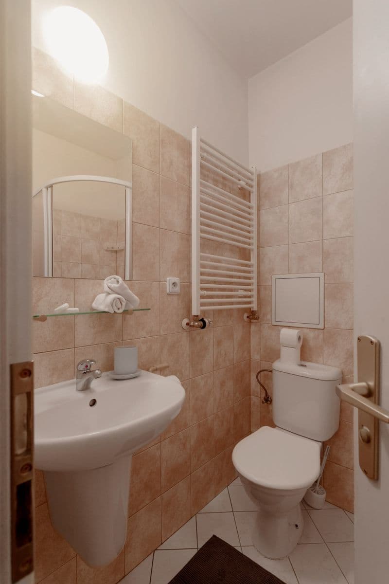 flat to rent, 28 m², Kozácká, Prague, Prague