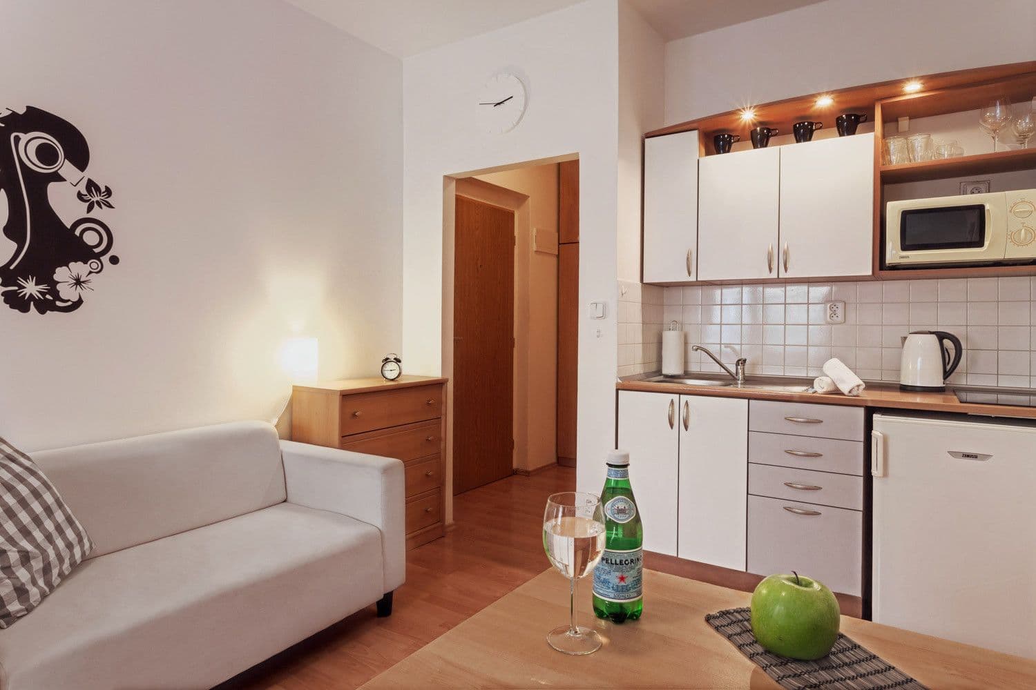 flat to rent, 28 m², Kozácká, Prague, Prague