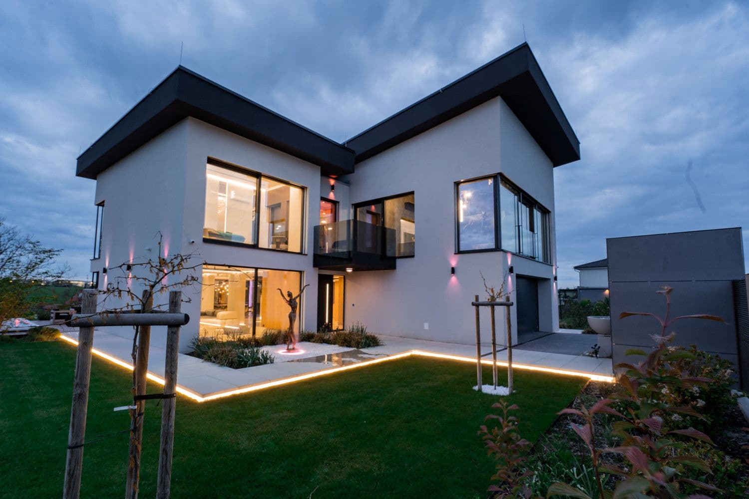flat to rent, 343 m², Opuková, Tuchoměřice, Středočeský Region