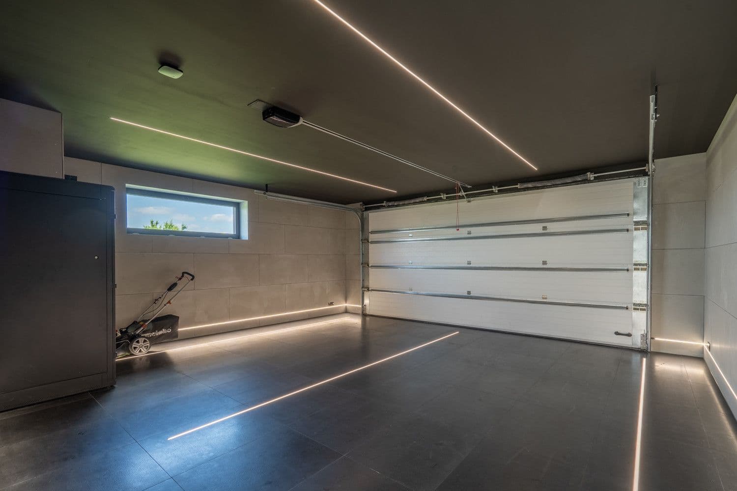 flat to rent, 343 m², Opuková, Tuchoměřice, Středočeský Region