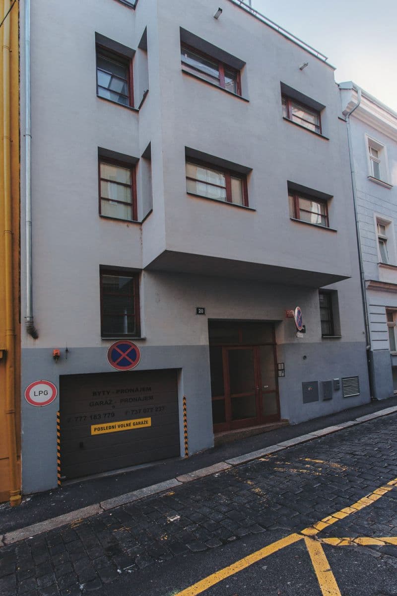 flat to rent, 33 m², Kozácká, Prague, Prague