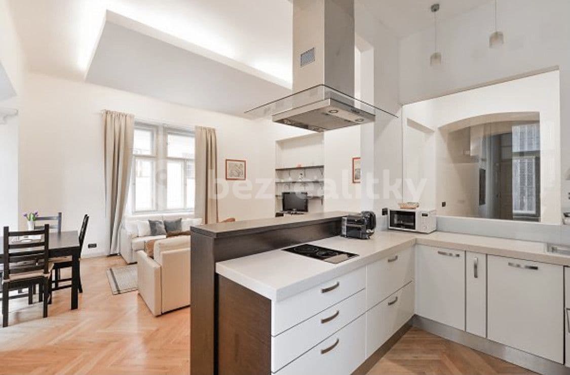 flat to rent, 76 m², Týnská ulička, Prague, Prague