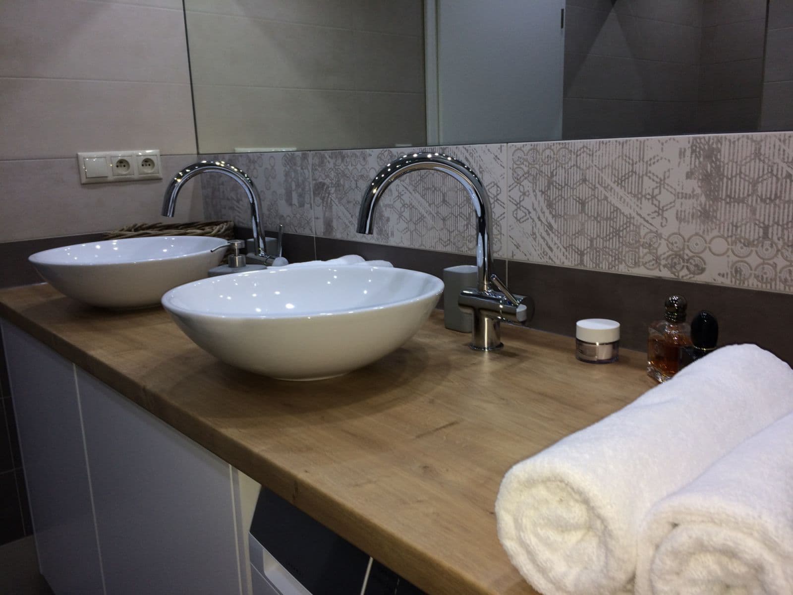 flat to rent, 0 m², Holandská, Prague, Prague