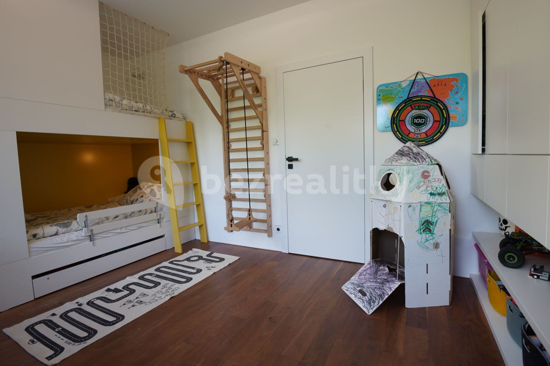 flat to rent, 110 m², Kováříkova, Prague, Prague