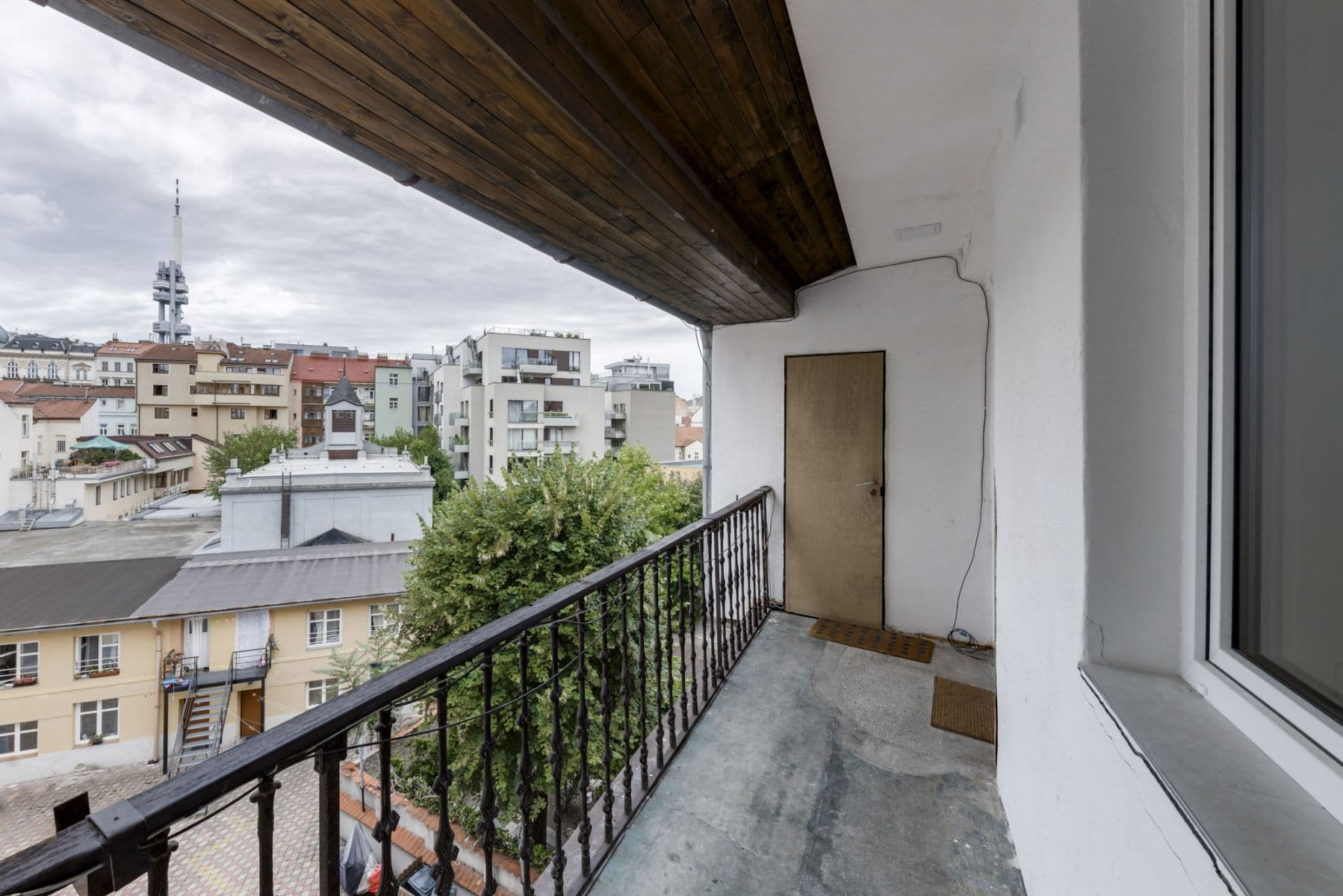 flat to rent, 35 m², Roháčova, Prague, Prague