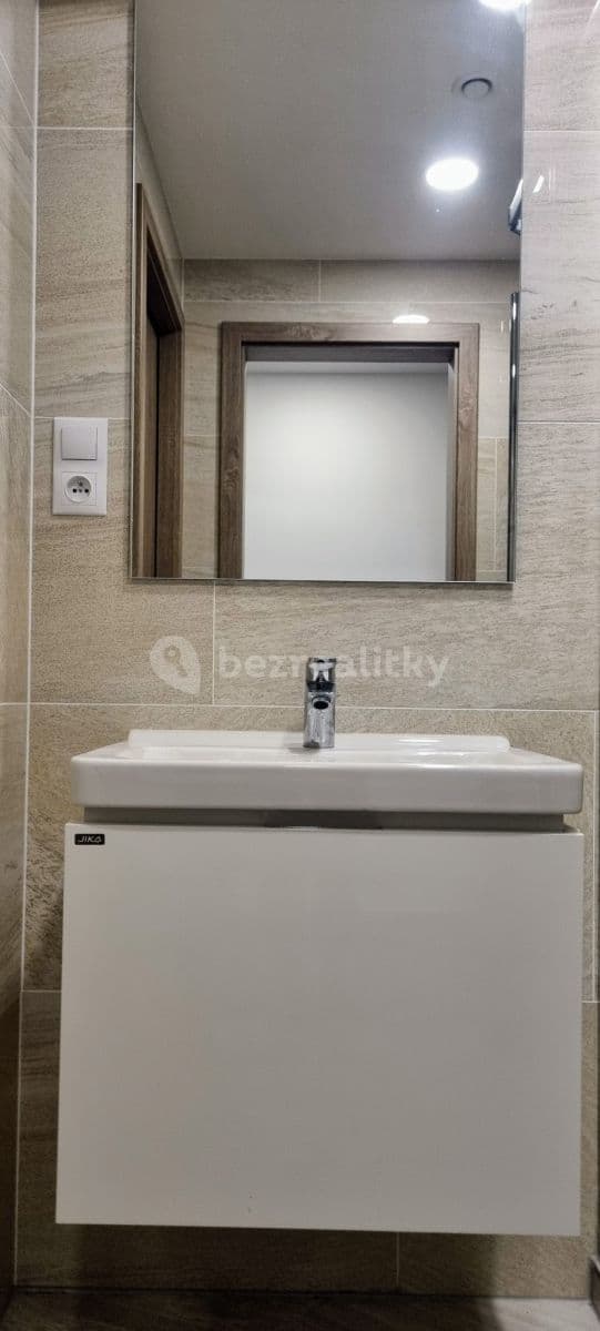 flat to rent, 63 m², Sokolovská, Prague, Prague