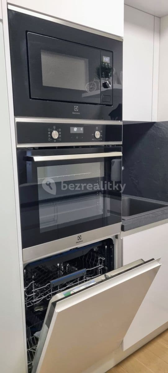 flat to rent, 63 m², Sokolovská, Prague, Prague