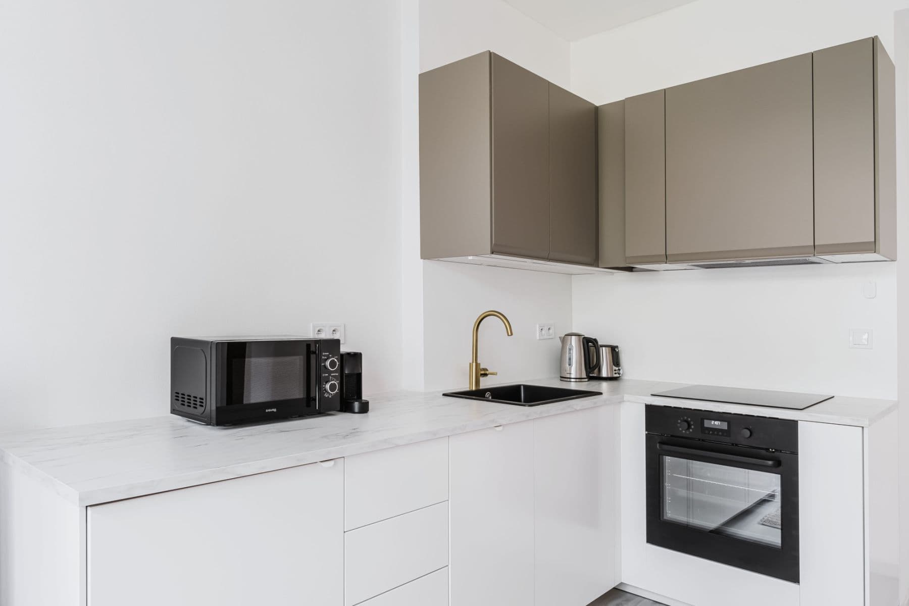 flat to rent, 50 m², Rostovská, Prague, Prague