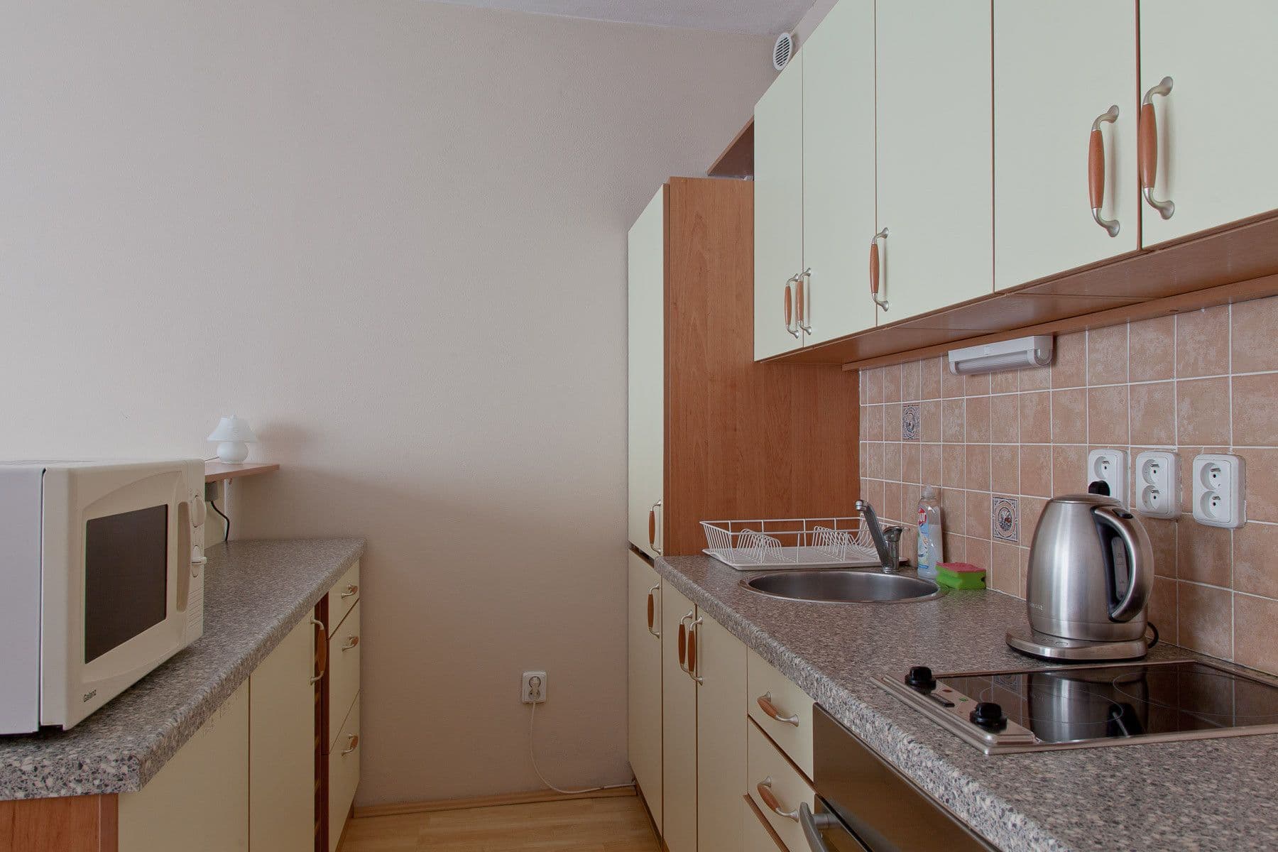 flat to rent, 35 m², Počernická D, Prague, Prague