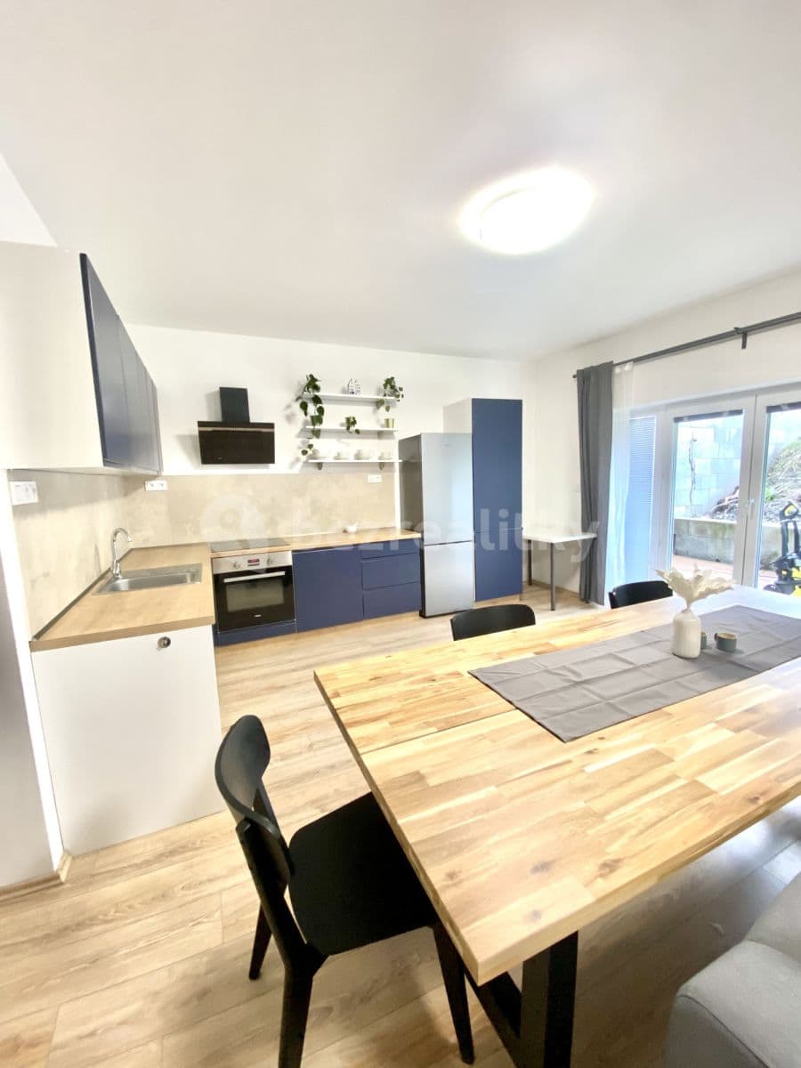 flat to rent, 74 m², Prosecka, Prague, Prague