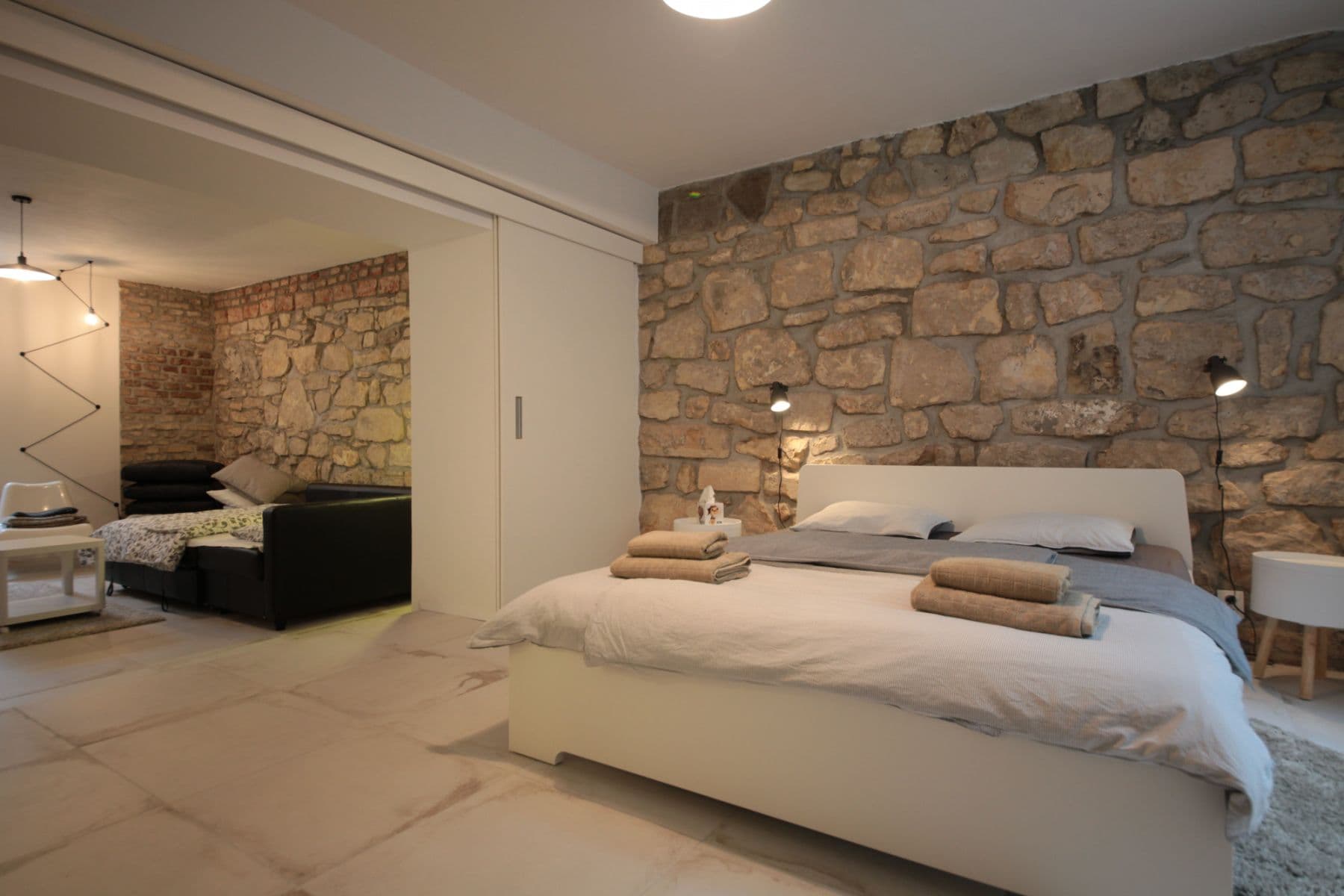 flat to rent, 82 m², Kosatcová, Prague, Prague