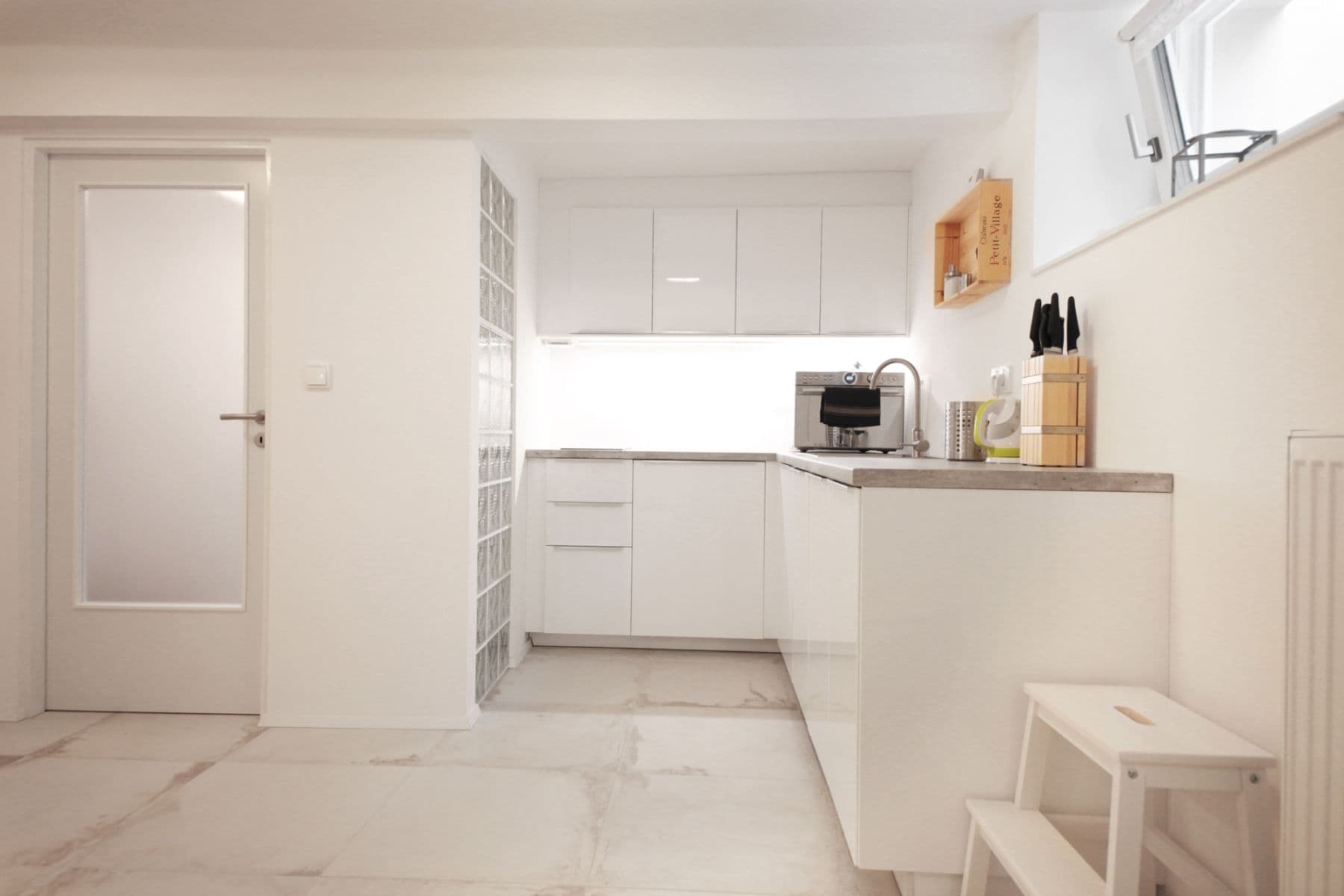 flat to rent, 82 m², Kosatcová, Prague, Prague