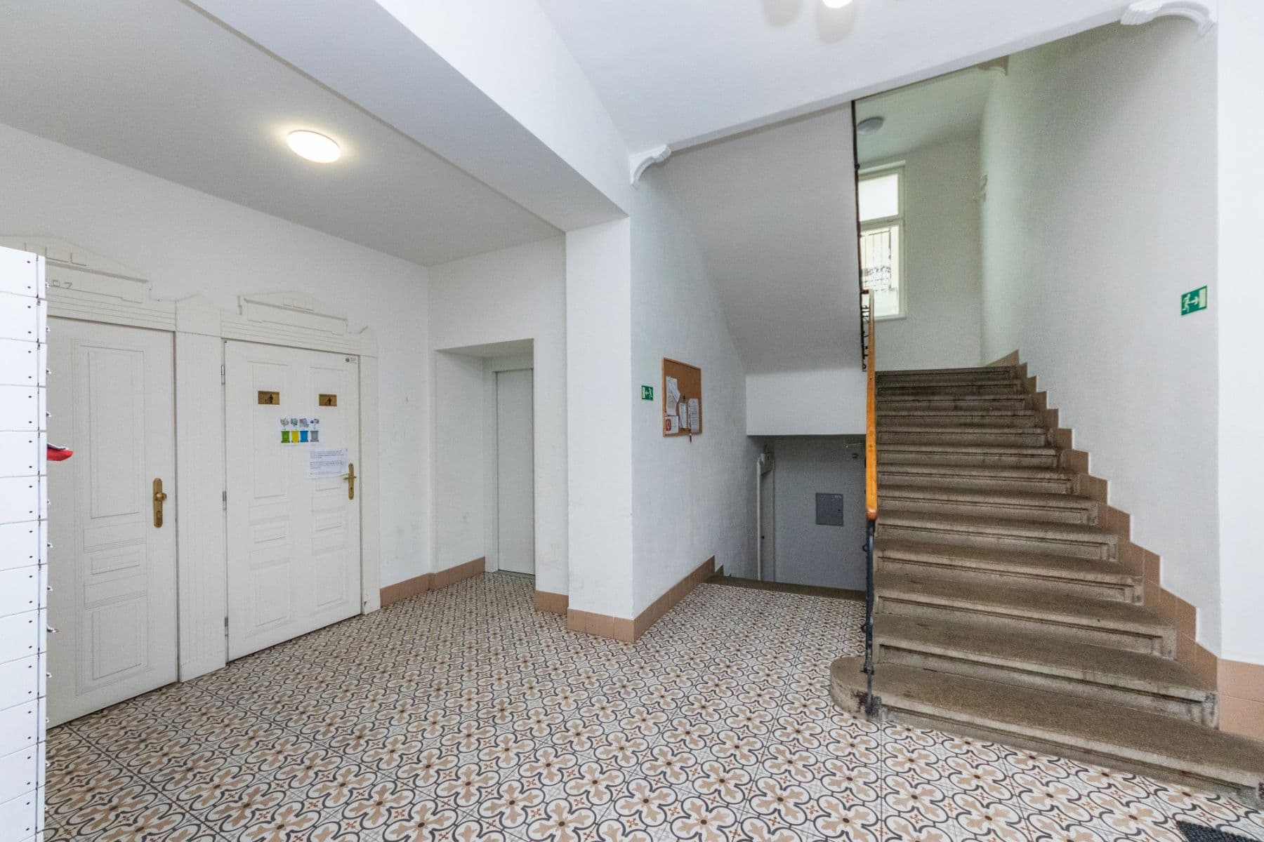 flat to rent, 36 m², Slavíkova, Prague, Prague