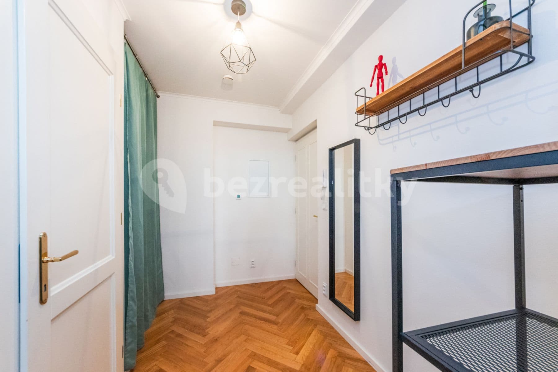 flat to rent, 36 m², Slavíkova, Prague, Prague