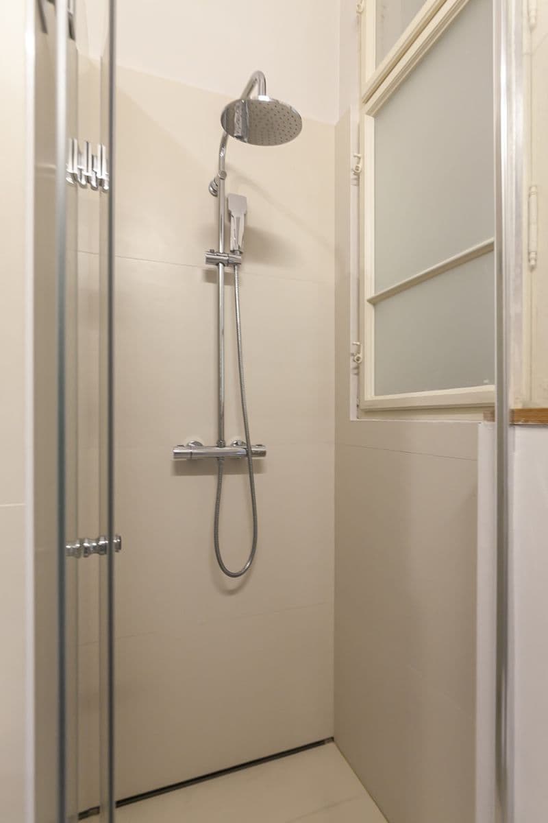 flat to rent, 105 m², Masarykovo nábřeží, Prague, Prague