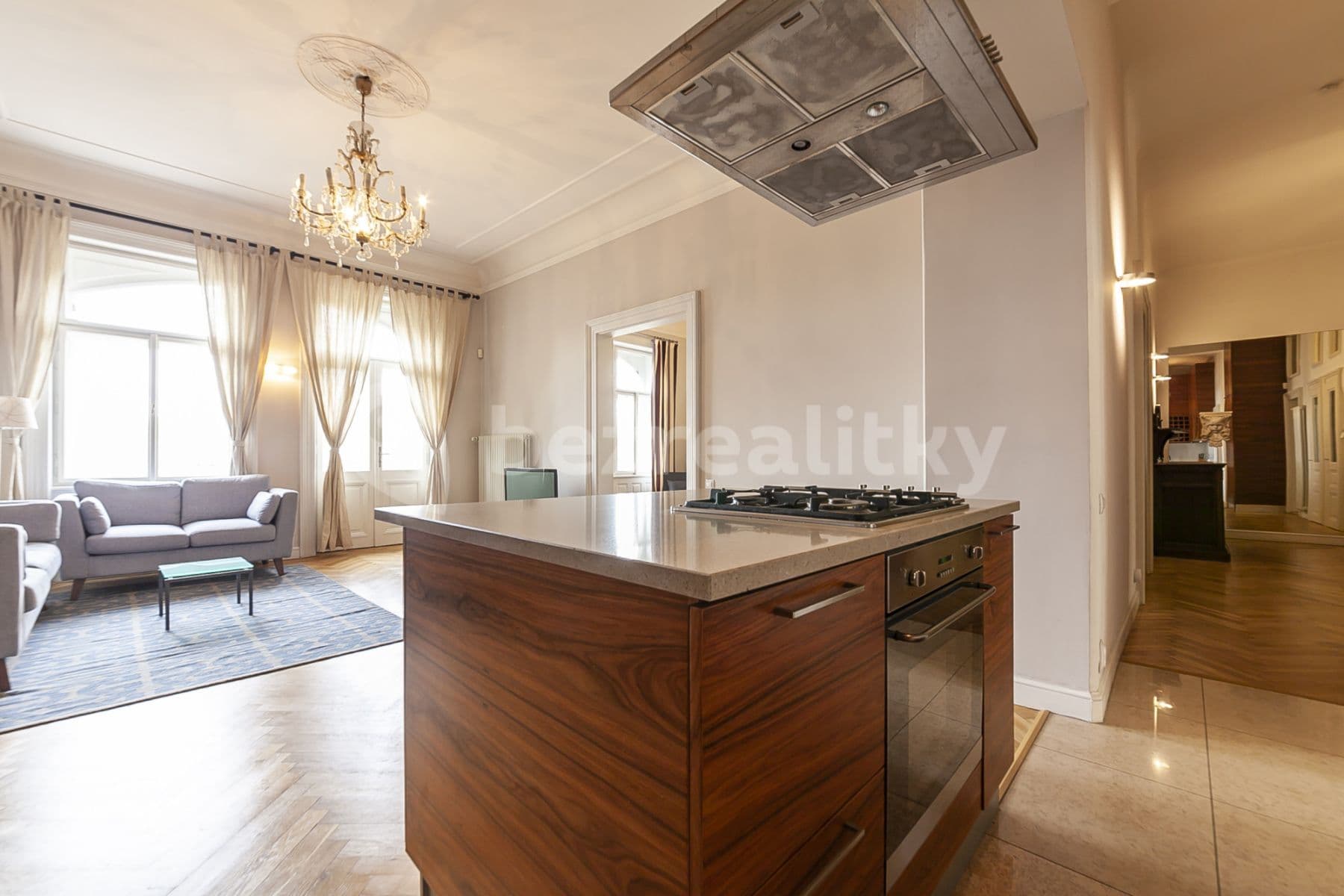 flat to rent, 105 m², Masarykovo nábřeží, Prague, Prague
